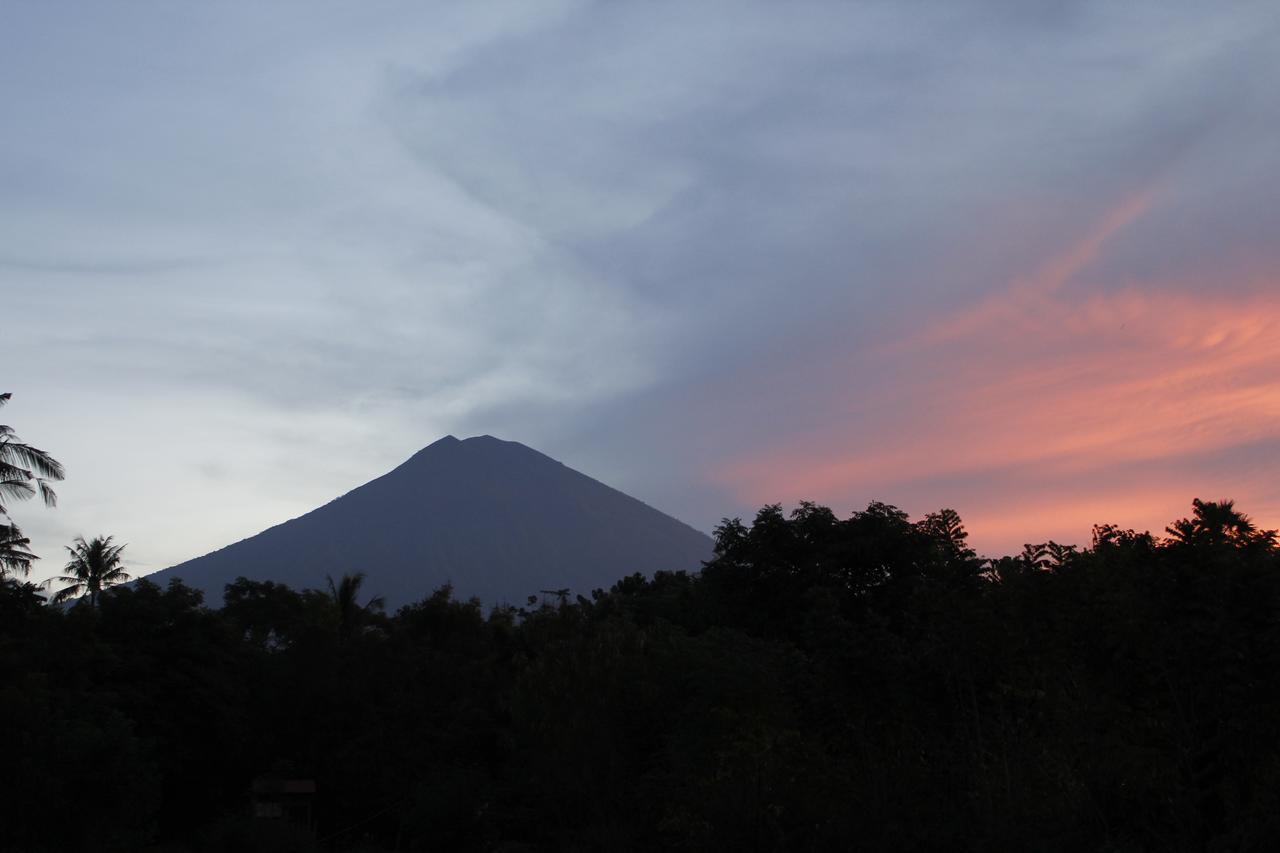 Bunga Laut Bungalow Amed  Luaran gambar